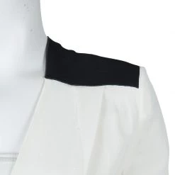 Roland Mouret Monochrome Power Shoulder Long Sleeve Silk Blouse S For Women 16 Roland Mouret Monochrome Power Shoulder Long Sleeve Silk Blouse S For Women -Roland Mouret Sales Store 1529a33162655ec7fbb0f870426ae8171473288782.0998