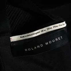 Roland Mouret Black Crepe Cross Over Maida Crop Top L For Women 13 Roland Mouret Black Crepe Cross Over Maida Crop Top L For Women -Roland Mouret Sales Store luxury women roland mouret used clothes p608973 003